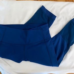 Lululemon blue crop legging